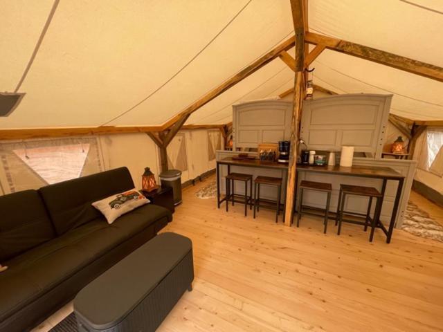 Umpqua'S Last Resort - Wilderness Cabins, Rv Park & Glamping Idleyld Park Екстериор снимка
